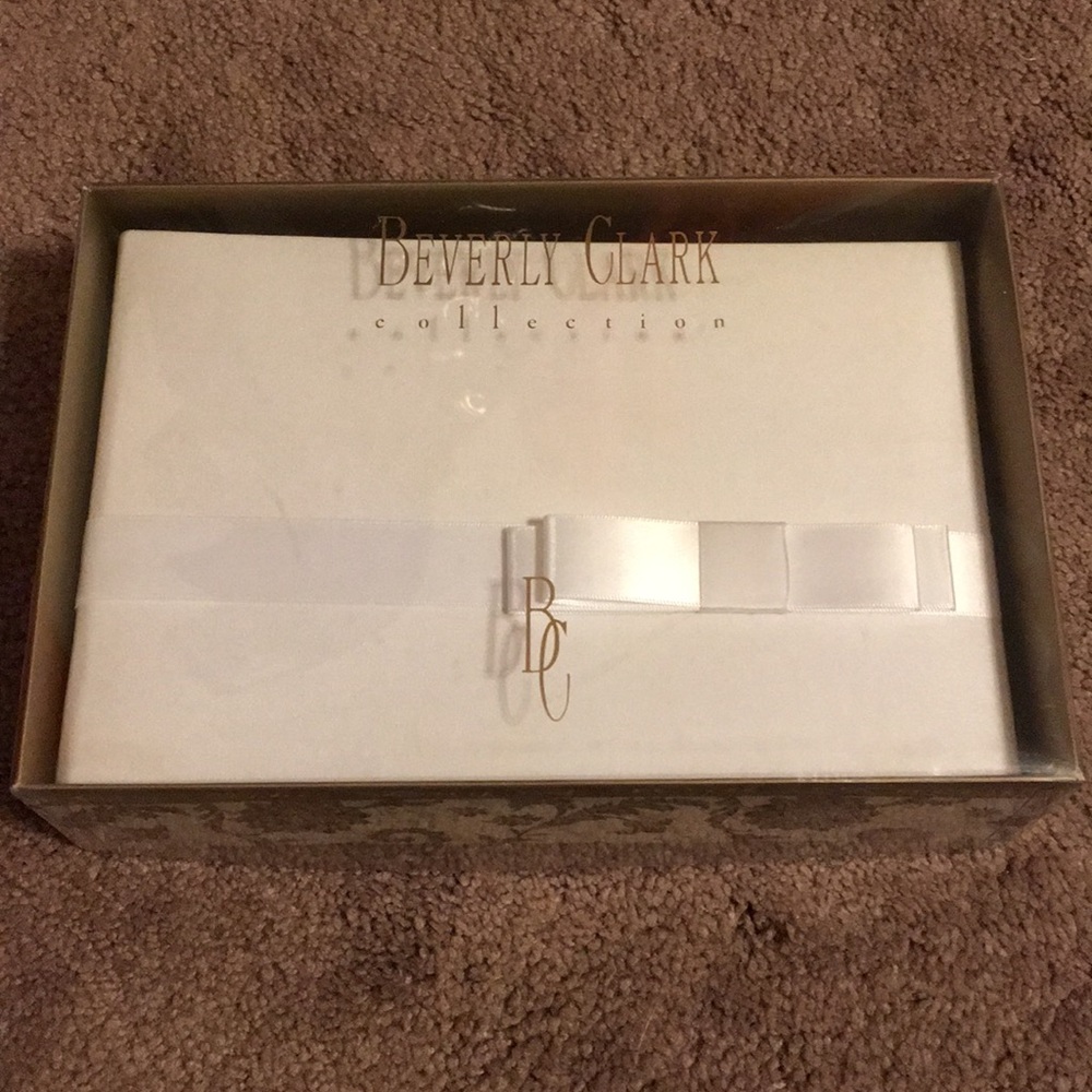 NWT wedding guest book